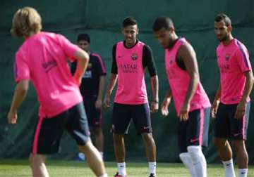 neymar recovered from back injury fit to play