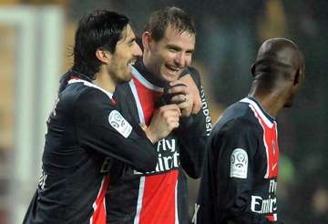 psg wins and goes top after montpellier s loss