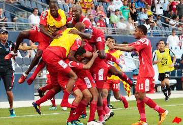 panama tops group c with 1 1 draw against canada