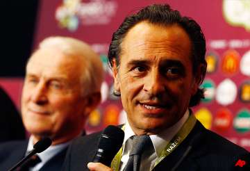 prandelli worried about croatia in euro 2012 group