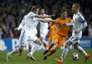 real madrid beats copenhagen 2 0