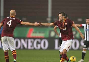 roma drops 1st points in 1 1 draw at torino