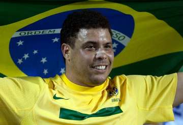 ronaldo bids farewell to brazil national team