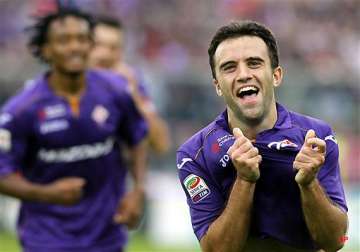 serie a fiorentina stuns juventus 4 2 with rossi hat trick