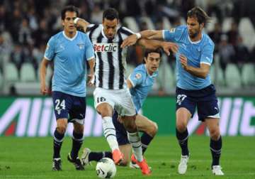 serie a lazio hold juventus to 1 1 draw