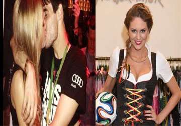 spain star javi martinez s ex girlfriend to cheer on germany at the world cup