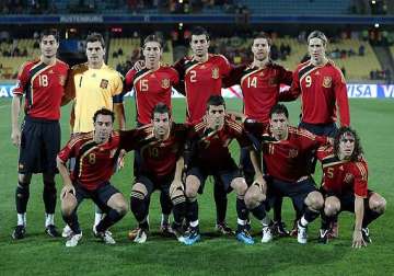 spain tops fifa rankings uruguay up to no. 5