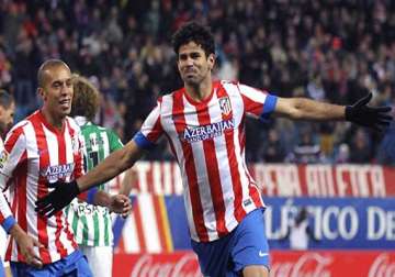 spanish league diego costa nets 2 as atletico beats celta 2 1