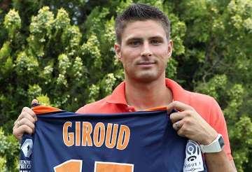 striker olivier giroud called up to france squad