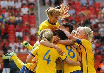 sweden beats colombia 1 0 in women s world cup