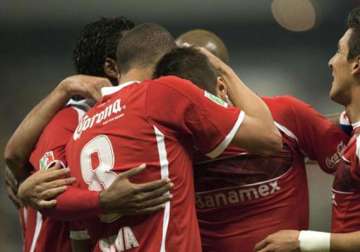 tijuana beats toluca 2 1 in final first leg