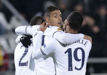 tottenham perfect in europa valencia bounce back