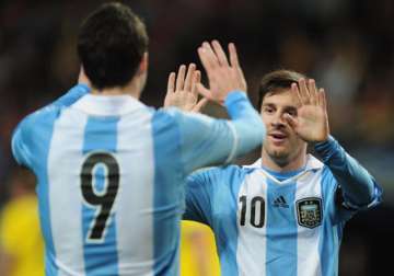 wc qualifier argentina qualifies with win at paraguay