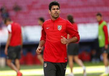 world cup spain s diego costa not hampered by injury in training