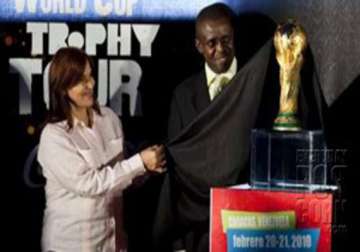 world cup trophy arrives in venezuela