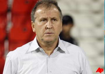 zico warns his iraq squad that job isn t done yet