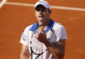 andy roddick exits queen s after 2nd round defeat