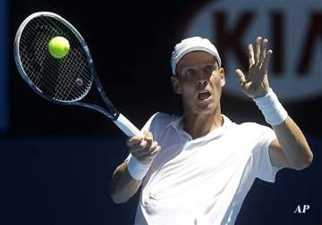 berdych advances to 3rd round at australian open