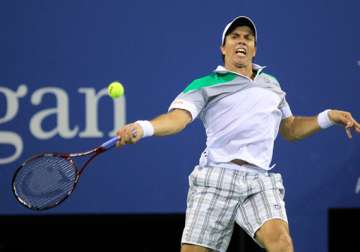 berlocq beats james blake in 1st round