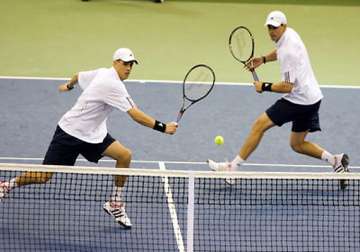 bryan brothers advance at us open