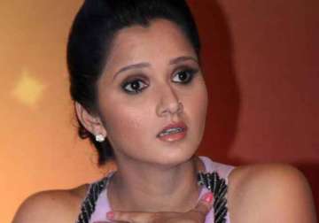 controversy over looking forward to represent telangana sania