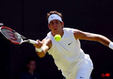 del potro withdraws from queen s because of injury