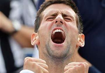 djokovic steps up to dominate men s tennis in 2011