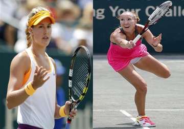 eugenie bouchard upsets jelena jankovic at family circle