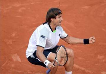 ferrer robredo into quarterfinals in rio open