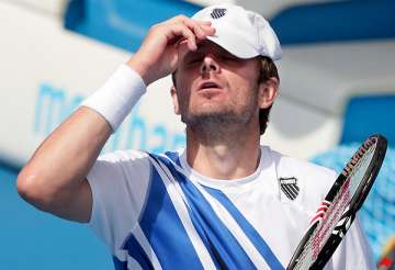 fish loses to falla in 2nd round at aussie open