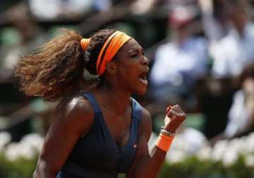 french open serena williams beats vinci in 4th round