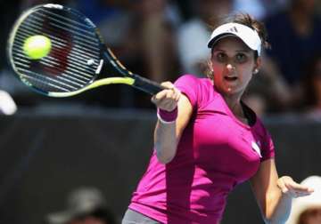 celebs praise sania mirza on twitter for becoming no. 1