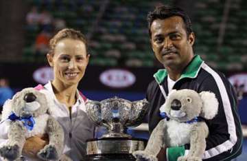 paes black pair clinches australian open mixed doubles title