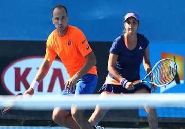 australian open 2015 sania soares enter mixed doubles third round