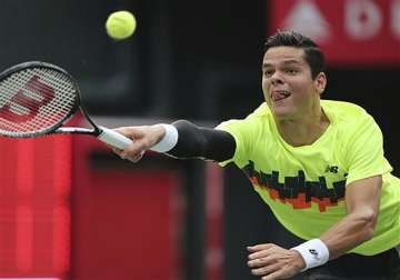 top seeded raonic eliminated at kremlin cup