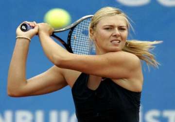 maria sharapova wants to stay focussed on tennis