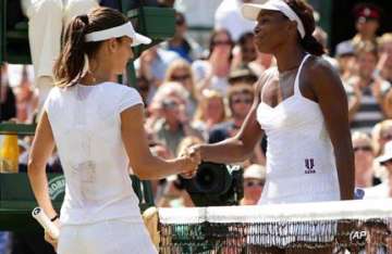 venus williams crashes out of wimbledon