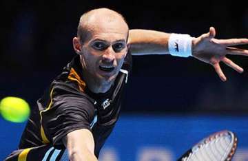 davydenko downs del potro for world tour finals crown