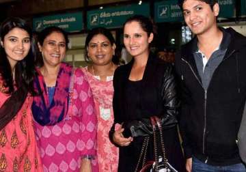 i don t care about a few as whole country loves me sania mirza