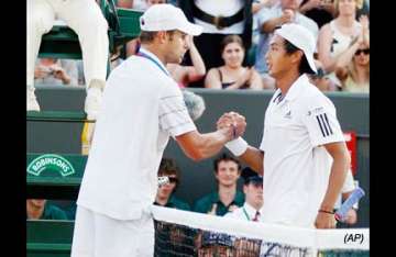 taiwan s lu stuns roddick at wimbledon