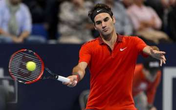 federer murray advance at paris masters