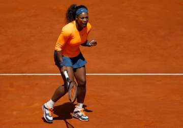 serena williams eases into second round in madrid open