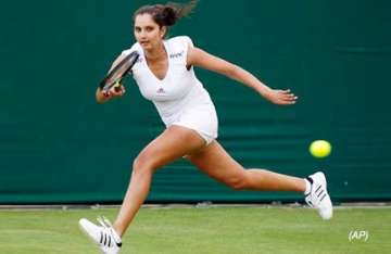 sania crashes out of wimbledon singles