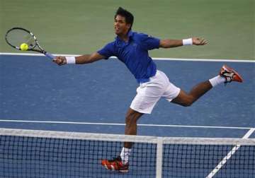 davis cup somdev records heroic win but india hopes hanging by thread