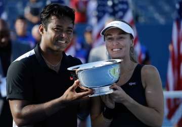 us open leander paes martina hingis win mixed doubles title