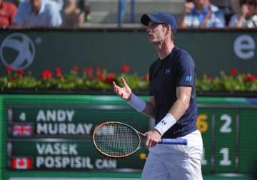 murray reaches 4th round wozniacki upset at indian wells