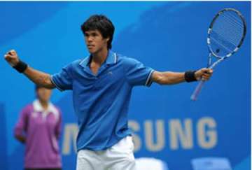 somdev creates history with gold poonia content with bronze