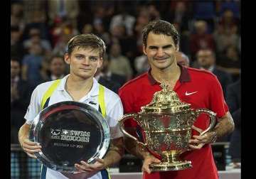 roger federer beats goffin for 6th swiss indoors title