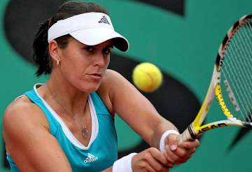 injured medina garrigues withdraws from new haven