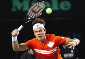 italy canada deadlocked 1 1 in davis cup quarterfinals